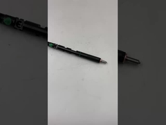 320/06833 28258683 Wtryskiwacz paliwa Common Rail 32006833 do 448 Silnika JS220 Koparka