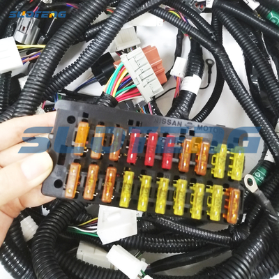 YN14E00015F1 Wewnętrzny silnik z napędem drutu YQ07 Do koparki SK210-6