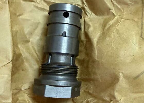 301-4622: M26 X 5/8" Adapter głowicy pompy napędowej